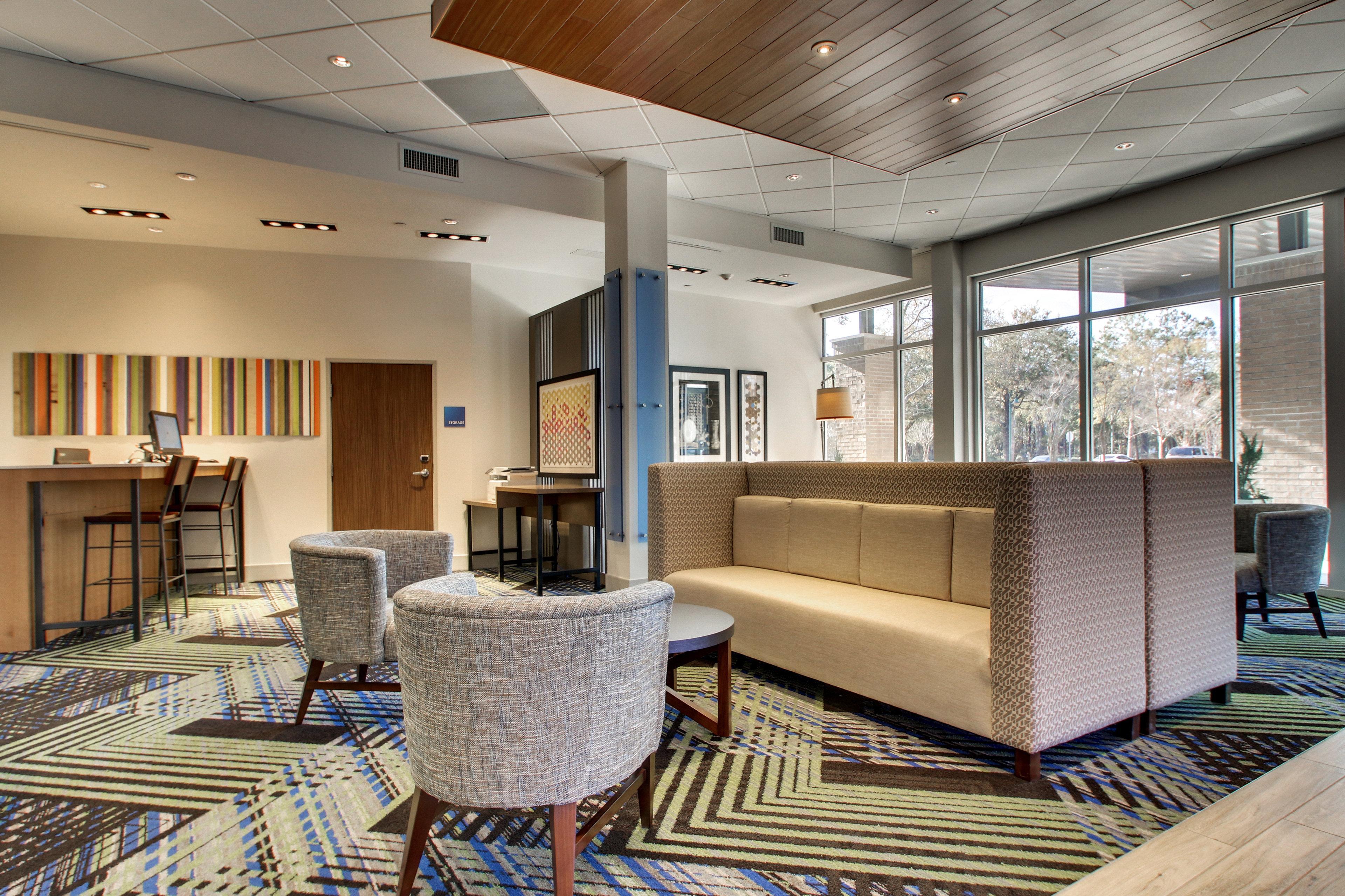 Express & - By Ihg 3* Summerville
