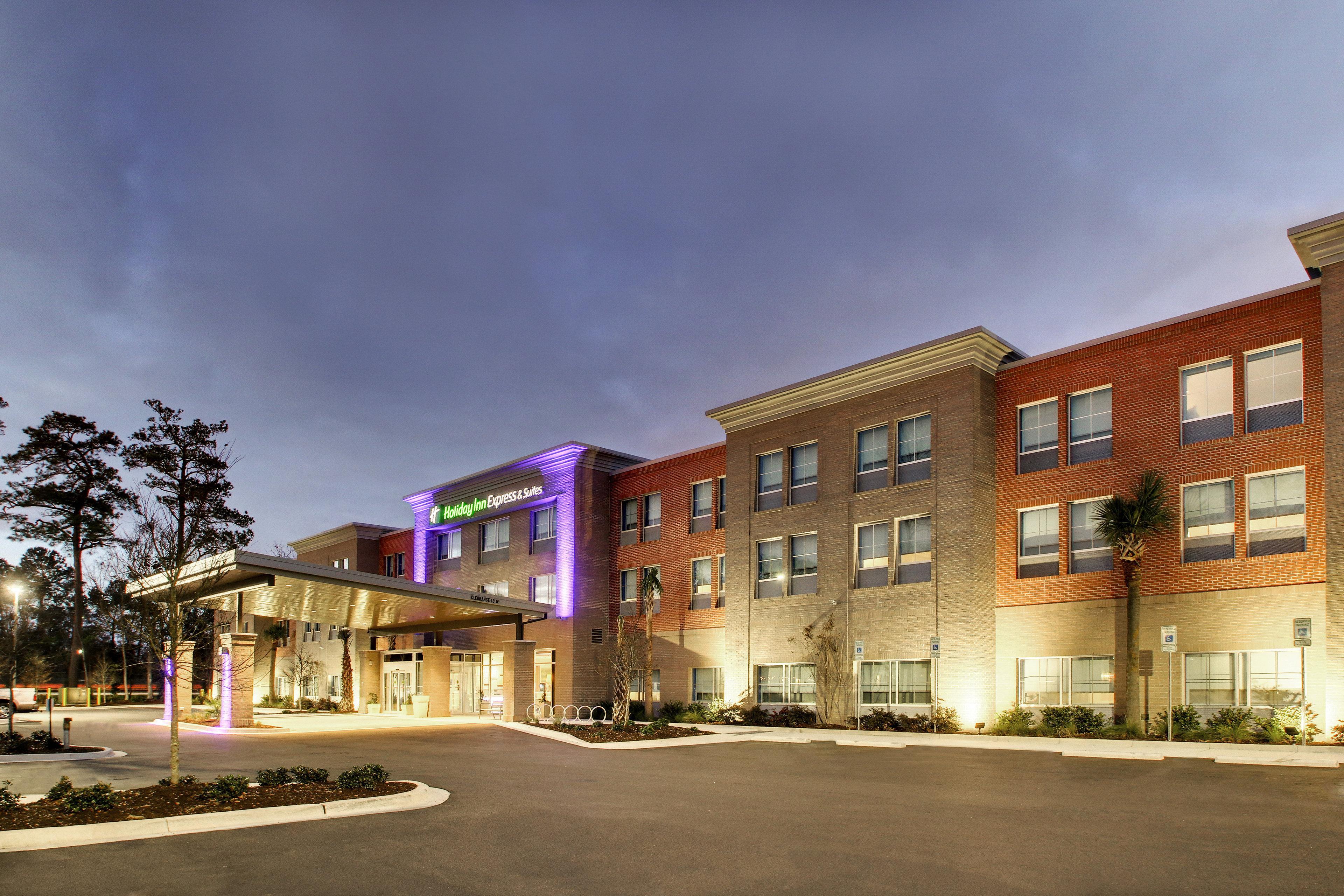 Hotel Express & - By Ihg 3*